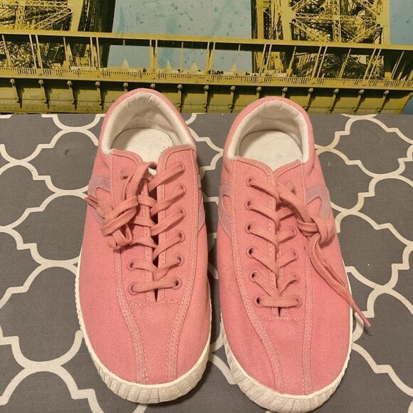 Tretorn rose canvas shoes sneakers sz.8.5/40 - Picture 2 of 4